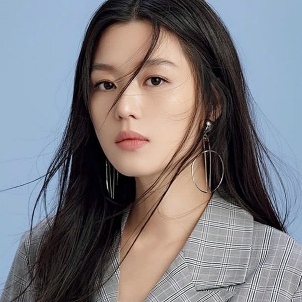 Чон Чжи Хён (Джианна Чон)